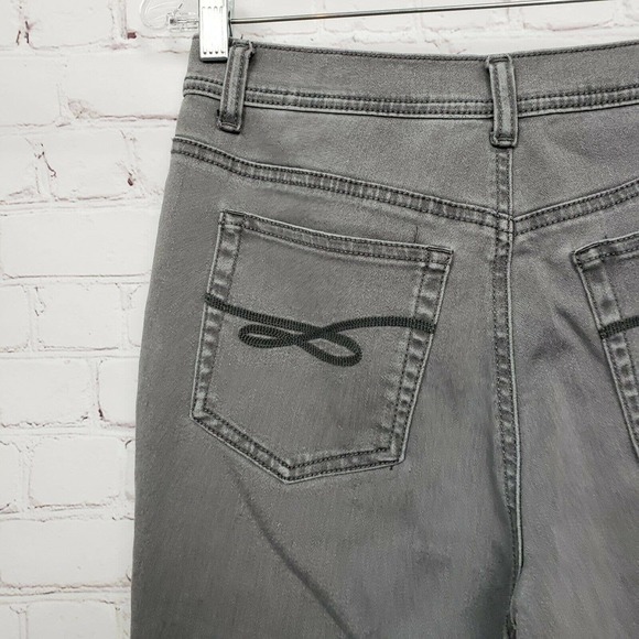 SOLD - Picture 5 of 8